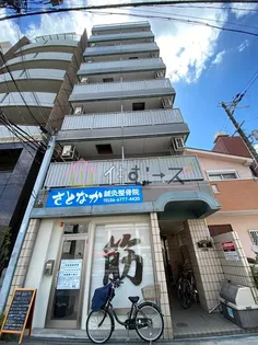 マンション谷【4階】の外観