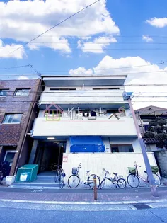 サンハイツ中宮【2階】の外観