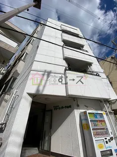 グリーンパーク山坂【5階】の外観