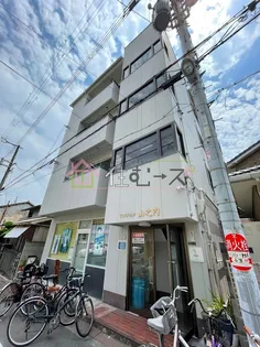 マンション山之内【3階】の外観