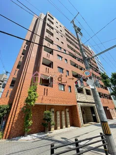 プレサンスセンターコア大阪【2階】の外観