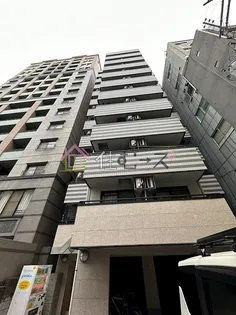 ドエル南船場【8階】の外観