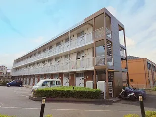 レオパレスグランデ泉B【3階】の外観