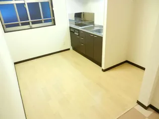 レオネクストルーポ【1階】の居間