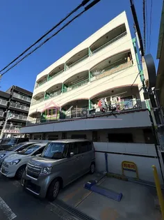 シャトレ【2階】の外観