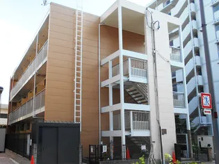 レオパレスイオリ・淵明【3階】の外観