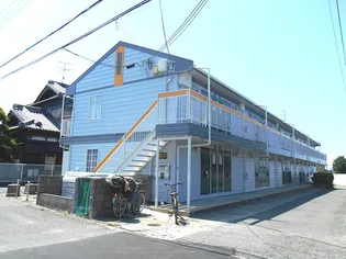 レオパレスセンナン【2階】の外観