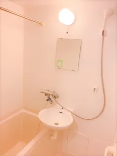 レオパレスウグイス【1階】の風呂