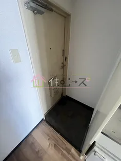 デイルーチェ上町EAST【6階】の玄関