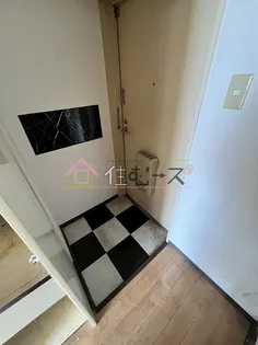 デイルーチェ上町EAST【6階】の玄関