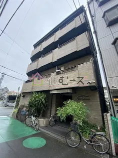 リバーエステート【4階】の外観