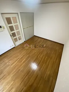 ビブレアビコ【2階】の居間