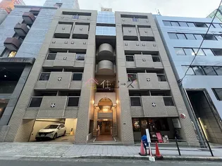 ニューライフ大手前参番館【6階】の外観