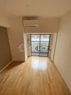 セレニテ上町台【2階】の寝室