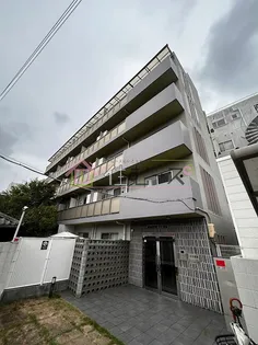 ラ・ヴェルデューア茶臼山【3階】の外観