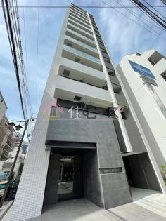 ファーストフィオーレ九条【2階】の外観