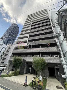 プレサンス北浜パレス【14階】の外観