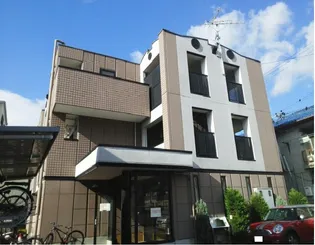 サウス高安【3階】の外観