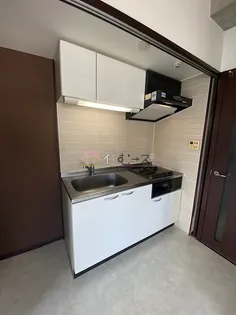 アクエルド新町【9階】のキッチン