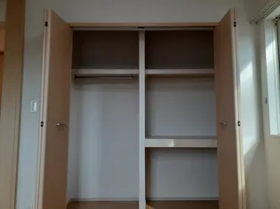 オリーブ【1階】の内装