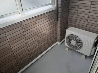 オリーブ【1階】の内装