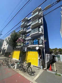 トレンディ新大阪【4階】の外観