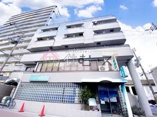 サザン住之江【6階】の外観