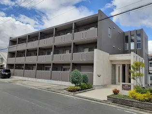 メゾン・ド・リズ【3階】の外観