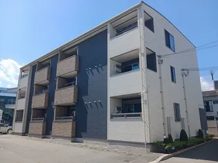 サニーフラット 伊丹【1階】の外観