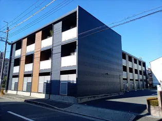 レオパレスエメラルドストーン【3階】の外観