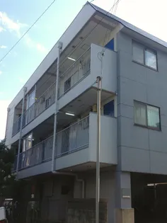 レオパレス康徳ハイツ【2階】の外観