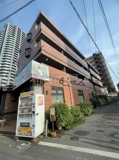 グリーンフィールド【4階】の外観