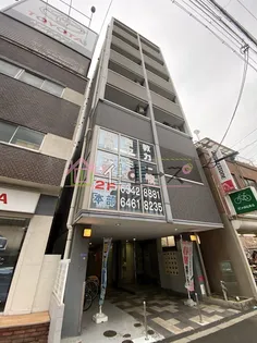 ロケットマンション【6階】の外観