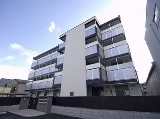 レオパレスAYOKA【1階】の外観