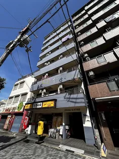 グランドムール天下茶屋【6階】の外観