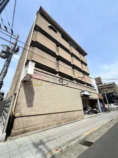 Y’sマンション【2階】の外観
