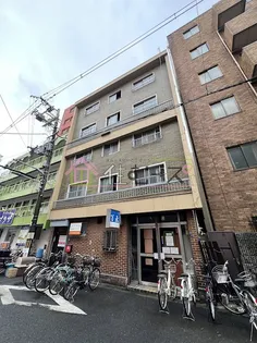 万葉ビル【6階】の外観