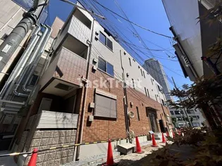 ヴェルーラ福島【3階】の外観