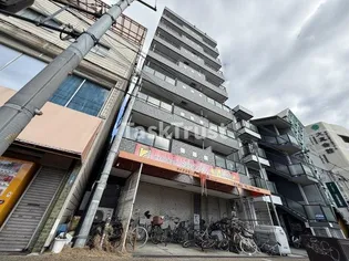 ベンベヌーティの画像