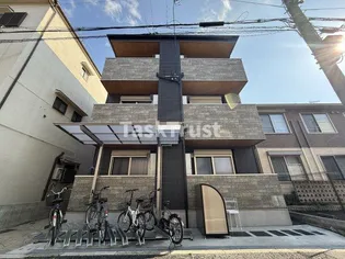 LAーCREA放出東の画像