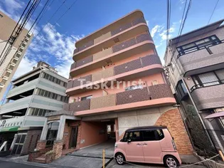 プラティーク ベリエの画像