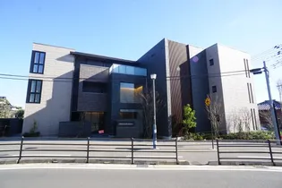 メゾン デゾールの画像