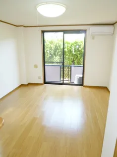 サンフラワー【B203号室】の居間