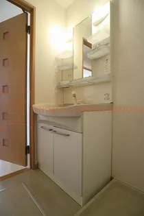 ヴェルドミール大山【2階】の内装