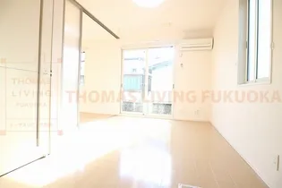 ブリーズ【2階】の居間