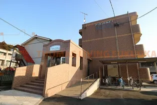 アーバンヒルズ【2階】の外観