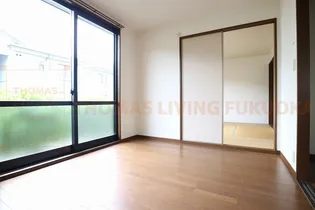 ラフォーンヴィラ【C202号室】の居間