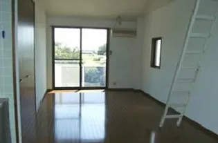 ウィンザー今泉【B102号室】の寝室