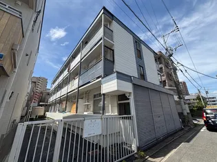 キューブグランデ【1階】の外観