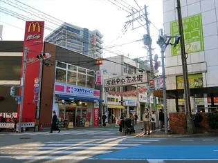 ホワイトマンション西新【2階】の周辺